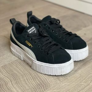 Puma Womens Mayze Casual Platform Shoes
